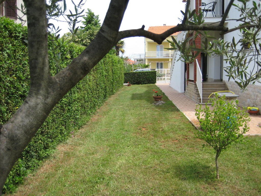 Apartments Carmelo Rovigno Esterno foto
